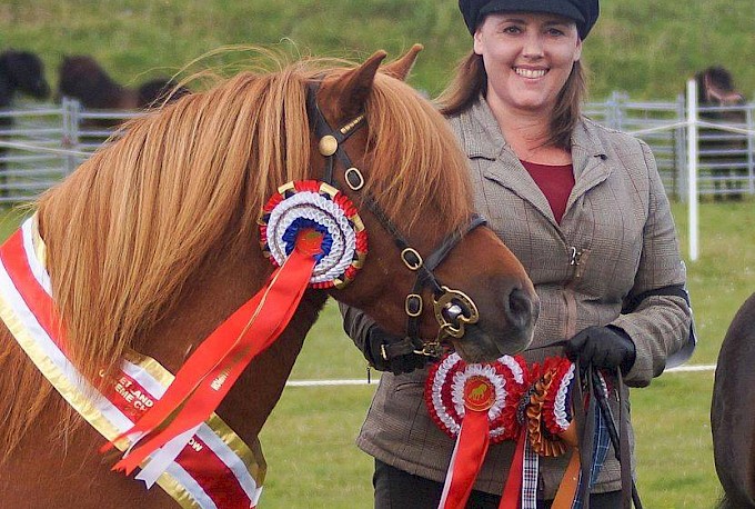 Merkisayre Kelvin with Elaine Tait